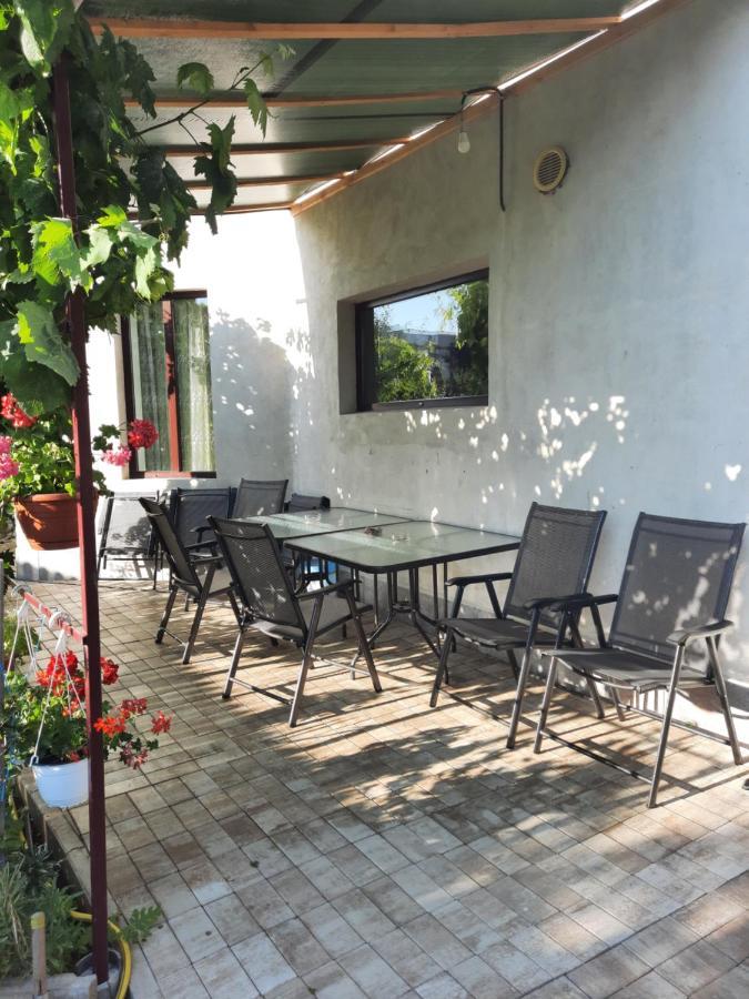 Casa Amina Gazde/Camere de închiriat