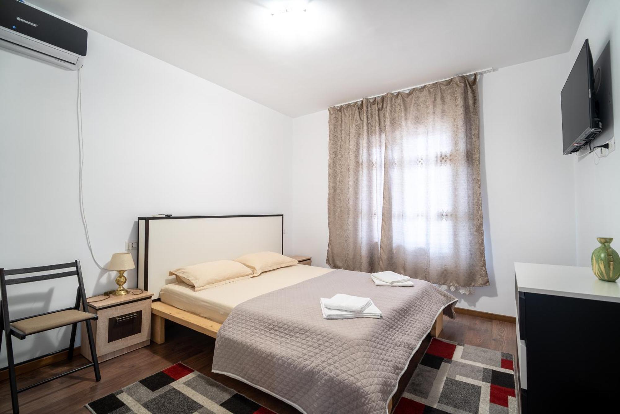 Gazde/Camere de închiriat Casa Amina